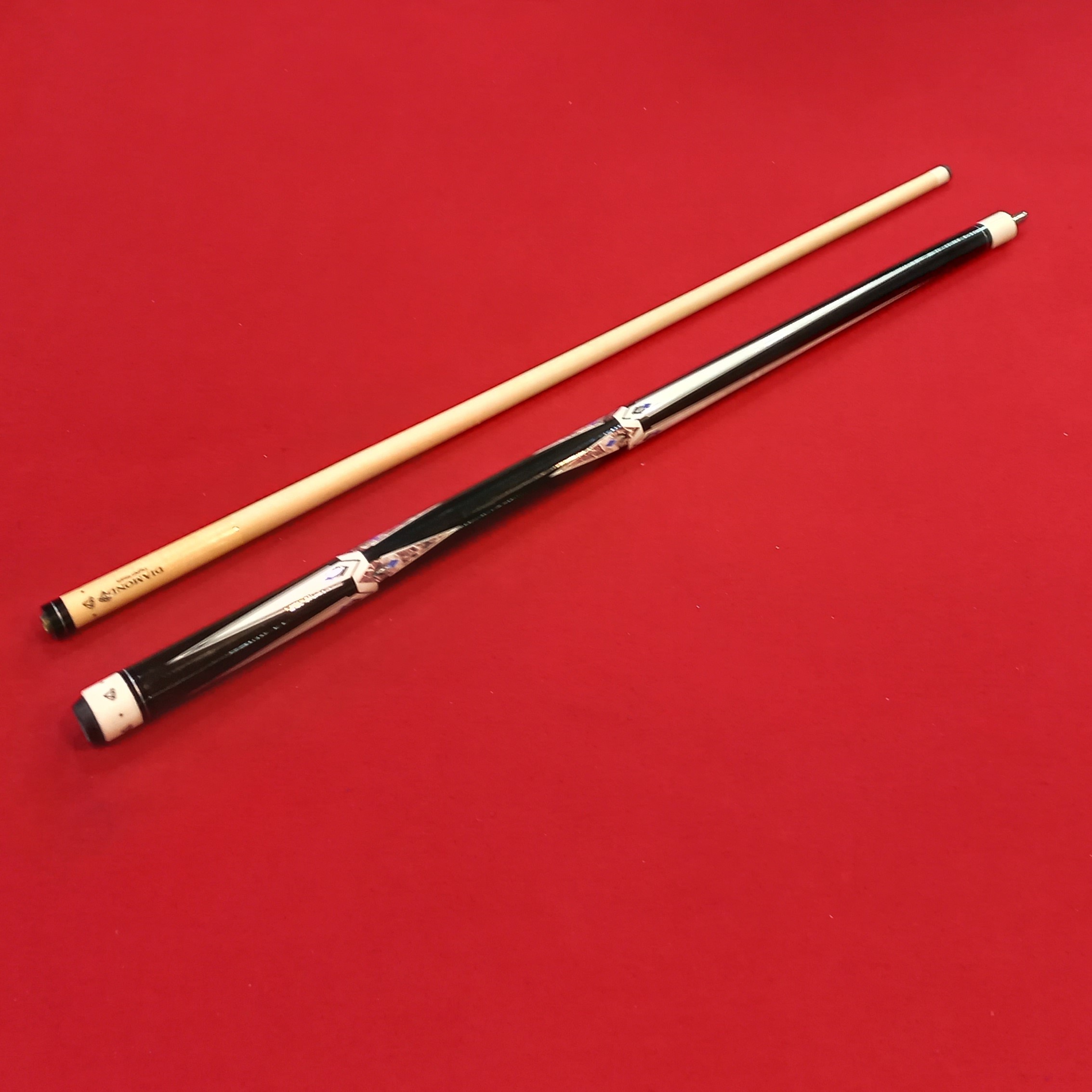 چوب بیلیارد دیاموند مدل سوپرمن دو تکه